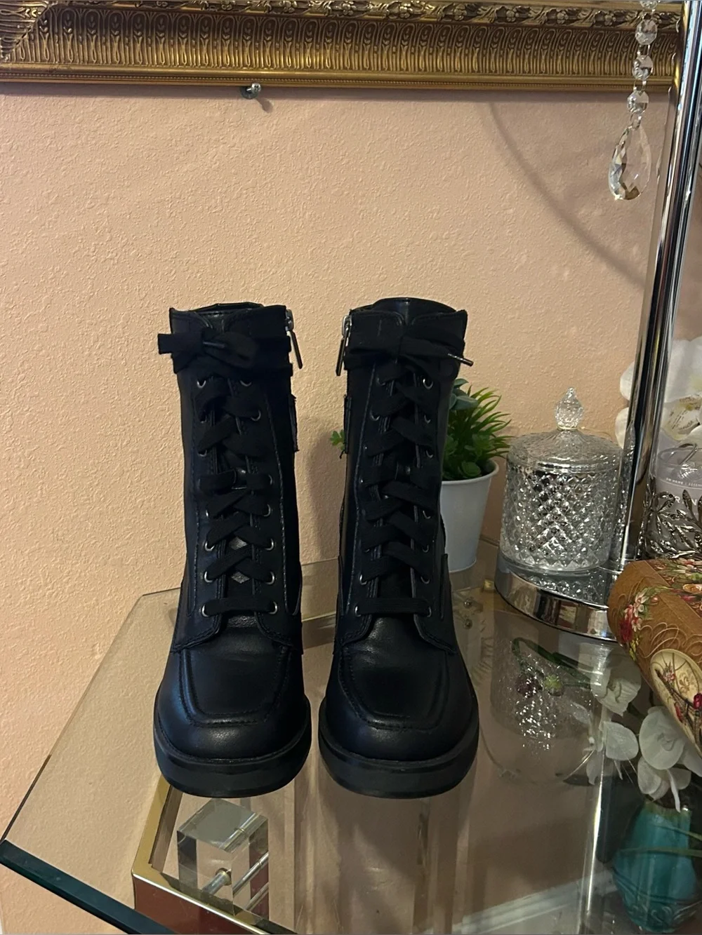 Karl Lagerfeld Black Leather Lace-Up Block Heel Ankle Boots Size 7.5